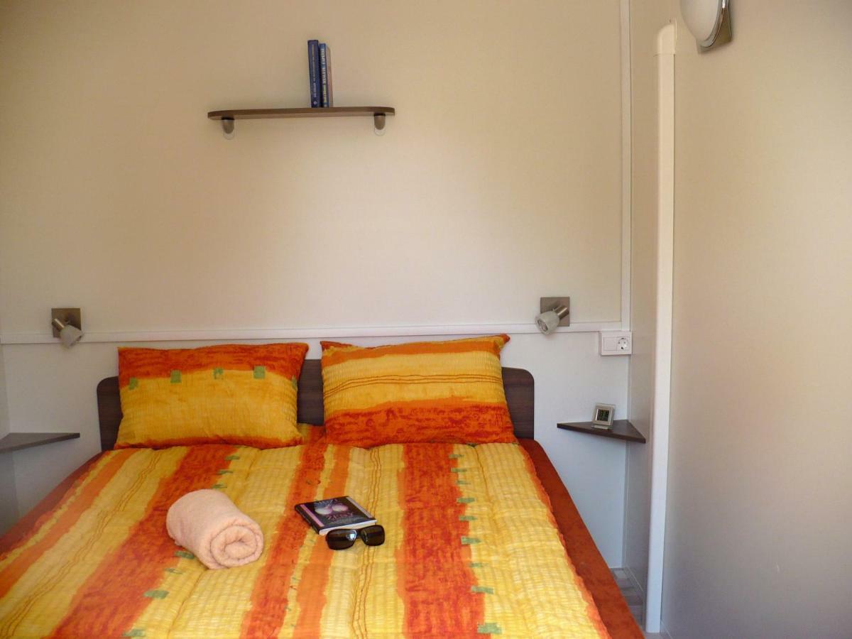 Victoria Mobilehome In Solaris Fkk Naturist Camping Resort Porec Esterno foto